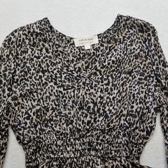 Cloth & Stone Small Top Sheer Leopard Long Sleeve Shirt Smocked Waist & Wrist - Picture 5 of 10